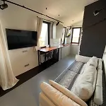 Sea View, ул университетская 17 Apartman