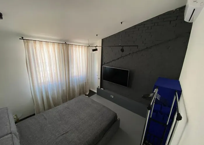 Apartman Sea View, ул университетская 17 *